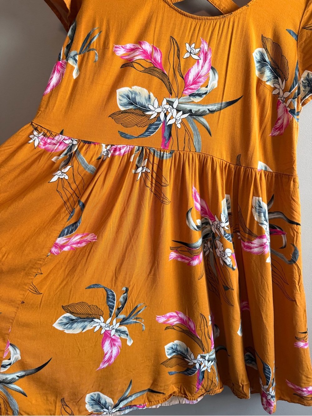 Torrid Floral Boho Midi Dress Size 0 Stretch Rayon Short Sleeve Skater Tropical - Picture 2 of 5